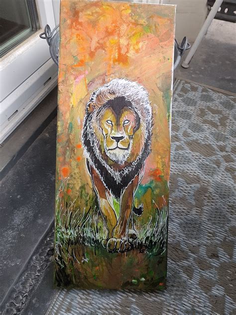 MASSIVE VOODOO: SBS: Painting a lion on canvas