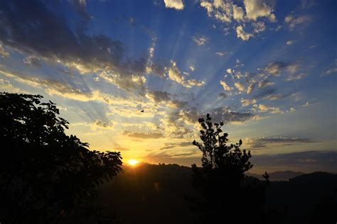 Sol Sol Y Nubes Eitb Eus Flickr