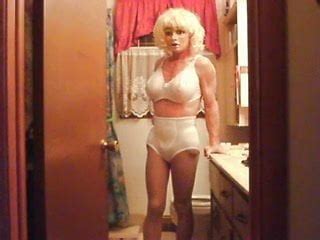 Girdle N Bra Gay Man Porn XHamster