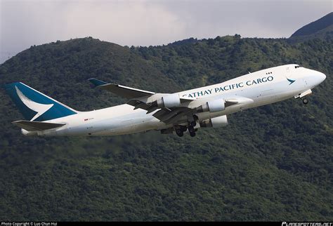 B Lic Cathay Pacific Boeing Erf Photo By Luo Chun Hui Id