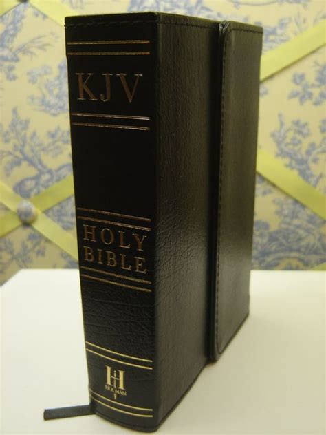 The Holy Bible Authorized King James Version Compact Reference Bible Published By Holman