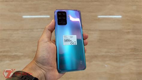 Oppo Reno F Tampil Eye Catching Bodi Tetap Ringan Dan Tipis