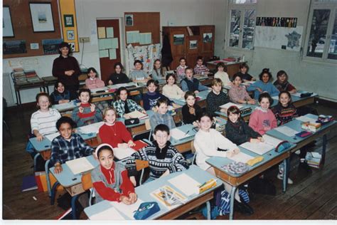 Photo De Classe Cm De Ecole Chevreul Gay Copains D Avant