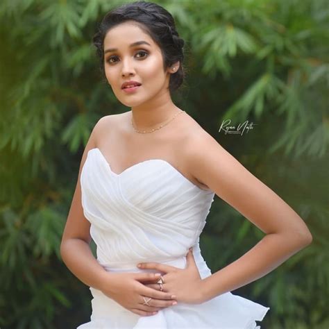 Anikha Surendran Looks Beautiful In Strapless Gown Beautiful