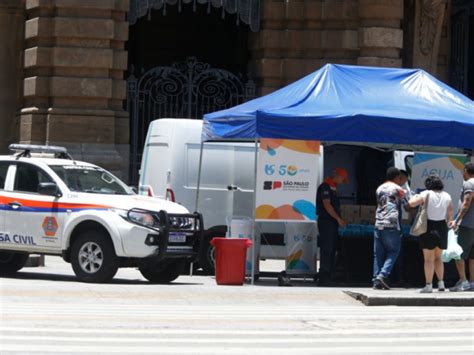 S O Paulo Tem Tarde De Tempo Nublado E Abafado