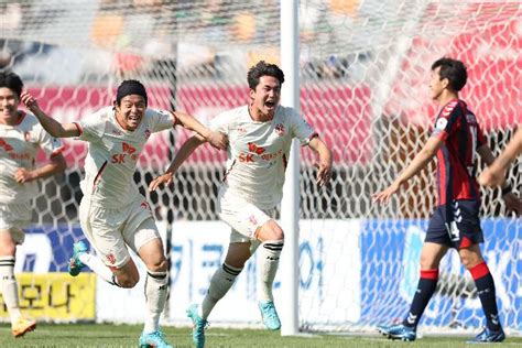 Nhận định soi kèo Suwon vs Jeju United 17h00 ngày 25 8 Tin vào Suwon