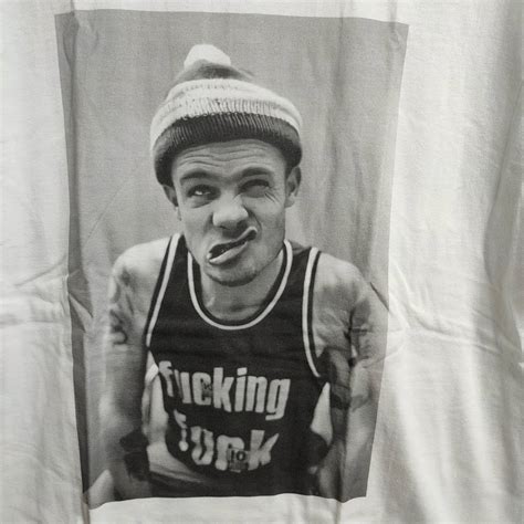 Yahoo Big T Red Hot Ch