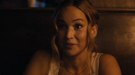 Fidanzata In Affitto Jennifer Lawrence Nel Nuovo Trailer Della