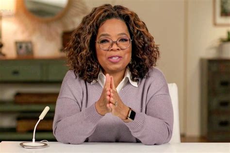 Oprah Has Been Hospitalized For Stomach Virus Friend Gayle King