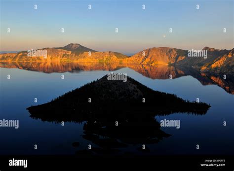 The Crater Lake And The Wizard Island At Sunset The Crater Lake