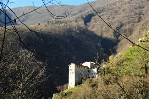 Alta Via Del Tabacco Nel Canal Di Brenta Da Bassano A Costa Di