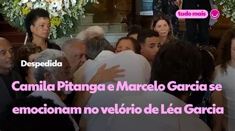 Vídeo Camila Pitanga e Marcelo Garcia se emocionam no velório de Léa