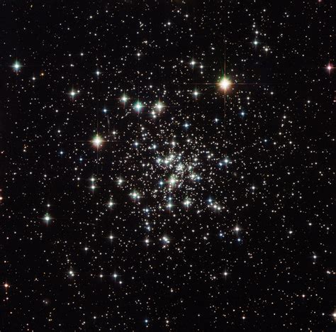 Hubble Image Of The Week Globular Cluster Ngc 6535