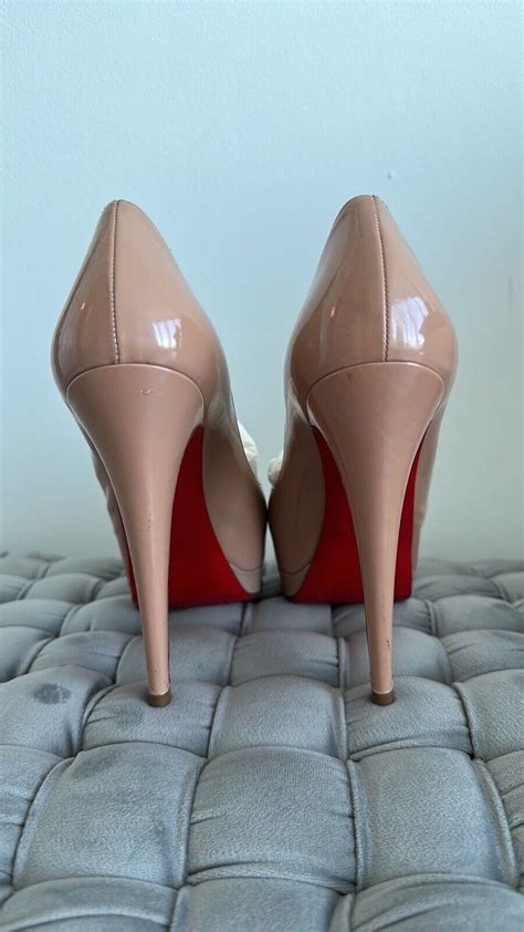 Christian Louboutin Lady Peep Nude Gem