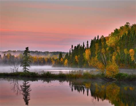 6 Fall Weekend Getaways in Canada to Take This Year