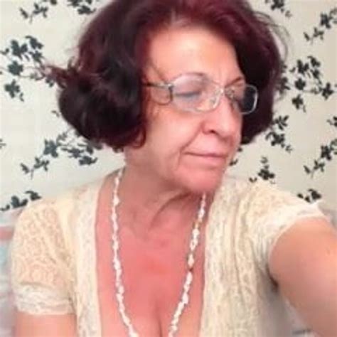 Just Another Webcam Granny Free Granny Twitter Porn Video XHamster