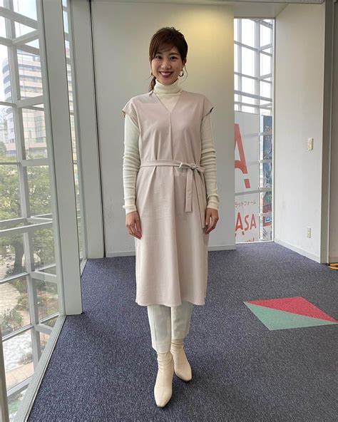 潮田玲子さんのインスタグラム写真 潮田玲子instagram「今朝のグッドモーニング、 衣装のワンピース、パンツ