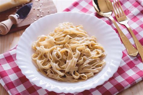 Ricetta Fettuccine Alfredo La Ricetta Di Giallozafferano