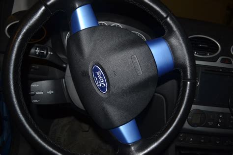 подрулевой джойстик управления магнитолой. — Ford Focus II Hatchback, 2 ...