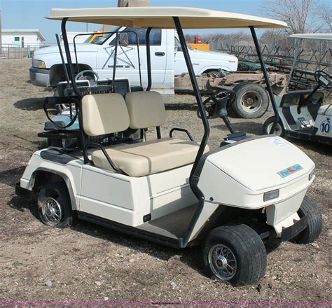 Par Car Golf Cart In Halstead Ks Item E Sold Purple Wave