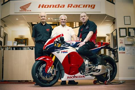 The First Honda RC213V S Handed Over To Its New Owner Autoevolution