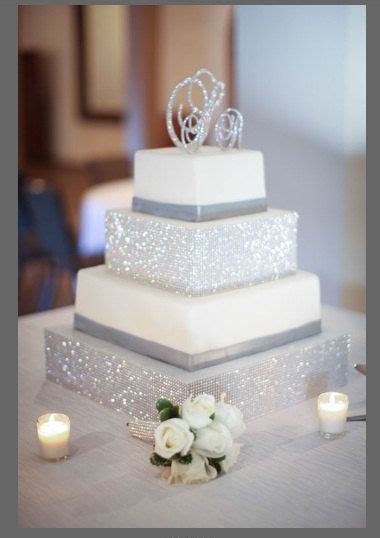 Glamorous Wedding Ideas Weddingmix Creative Wedding Cakes