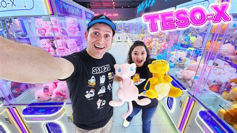 Japanese Super Department Store And Claw Machine Arcade