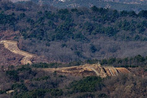 시사진단 한반도 Dmz 초소 복원하는 북한국의 대응 방안은 — Rfa 자유아시아방송