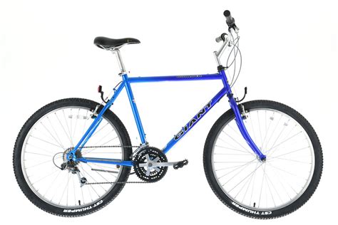 Giant Boulder - 21.5" - Wheel & Sprocket | One of America's Best Bike Shops