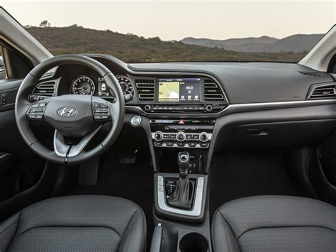 Hyundai Elantra Specs Prices Mpg Reviews Photos Cars