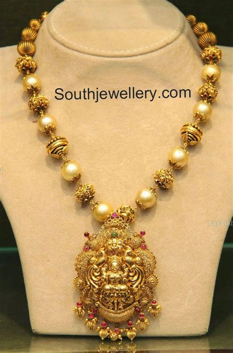 Southseapearlsandnakshiballsmalawithlakshmipendant Gold