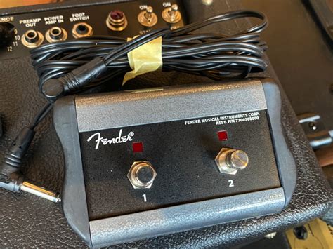Fender Hot Rod DeVille III Black Esse Music Store
