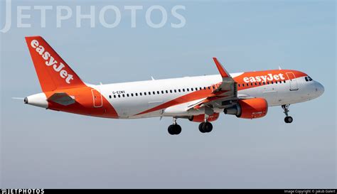 G EZWX Airbus A320 214 EasyJet Jakub Galert JetPhotos