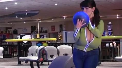 Milena Velba Bowling Porn Videos