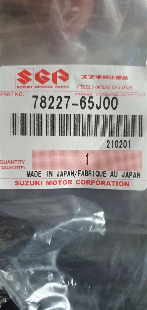 7822765J00 Заглушка рейлинга передняя правая SUZUKI | Запчасти на DRIVE2