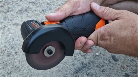 Міні болгарочка Акумуляторна Dnipro-M СG-12BC - YouTube