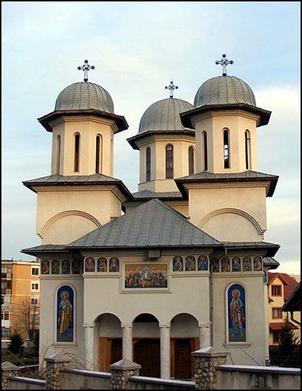 Dumnezeu există Mărturii BISERICA LUI HRISTOS IN PERICOL