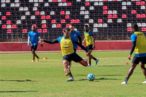 Botafogo SP inicia preparação para duelo paulista contra Ponte Preta na