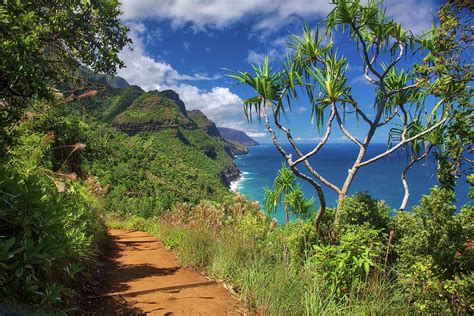 Hiking the Napali coast Photograph by Chris Mangum - Fine Art America