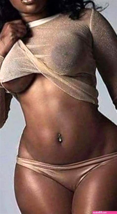 Big Hips Black Lady Nude Nudes 69