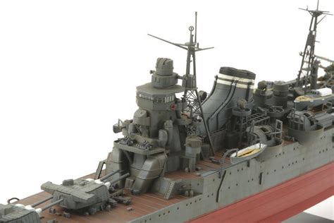 Tamiya 78027 1350 Japanese Heavy Cruiser Chikuma Wwii