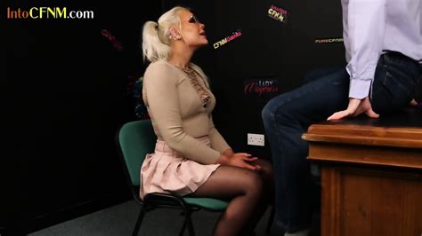 CFNM Amateur Slut Sucks Boss Cock In The Office For Raise
