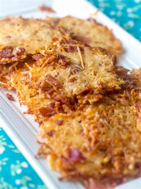 Bacon Parmesan Crisps {A Quick and Easy Low Carb Snack}