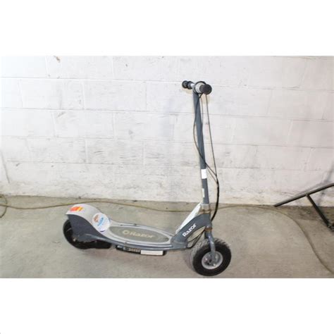 Razor E300 Electric Scooter Property Room