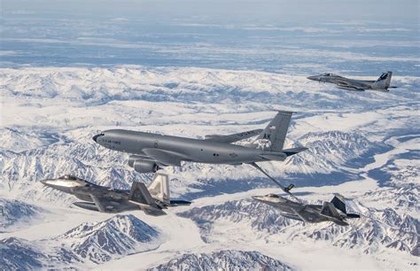 F 15s Carried Out Dact Exercise With F 22s In Alaska Alert 5