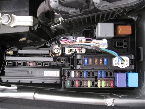 Toyota Camry Fuse Box Location 109