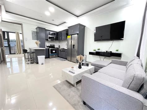 Apartment For Sale: UNIVERSITY CRESCENT, Kingston 6 | $40,000,000 | Keez