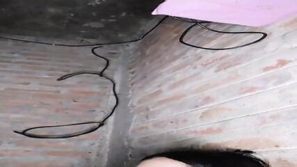 Latina Gets Fingerbanged