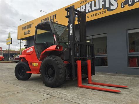 A Guide To Specialty Forklifts