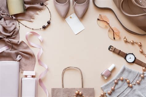 types  accessories popular pieces   season